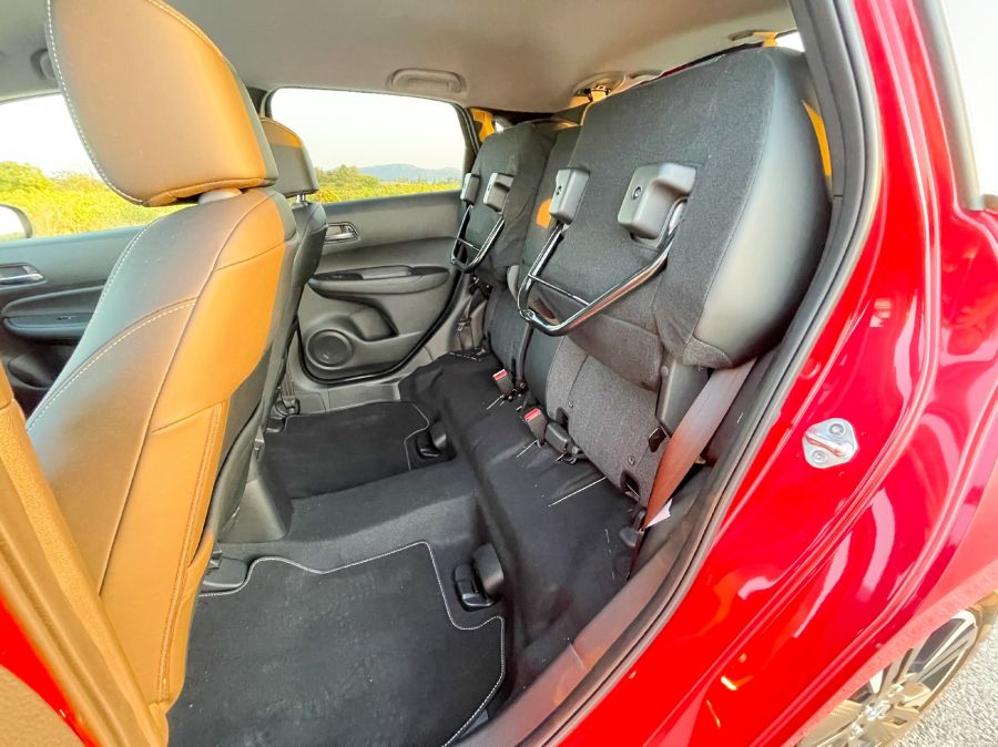 Kívül kicsi, belül nagy – Honda Jazz 1.5 i-MMD Hybrid Advance - Autó & Motor - MOBILITY - 2023 Honda Jazz 1%2C5 i-MMD Hybris Advance teszt, 2023 Honda Jazz hybrid teszt, honda jazz, Honda jazz hybrid teszt, 