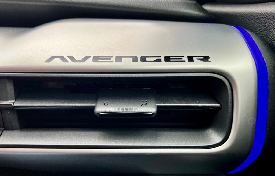 A legjobbnak ítélt – Jeep Avenger Summit - Autó & Motor - MOBILITY - 2023 car of the year teszt, 2023 Jeep Avenger teszt, Jeep autocentrumszabo, Jeep Avenger electric teszt, Jeep Avenger Summit teszt, Jeep Avenger teszt, 