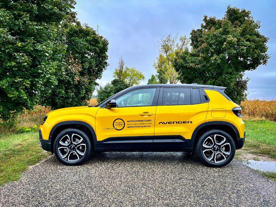 A legjobbnak ítélt – Jeep Avenger Summit - Autó & Motor - MOBILITY - 2023 car of the year teszt, 2023 Jeep Avenger teszt, Jeep autocentrumszabo, Jeep Avenger electric teszt, Jeep Avenger Summit teszt, Jeep Avenger teszt, 