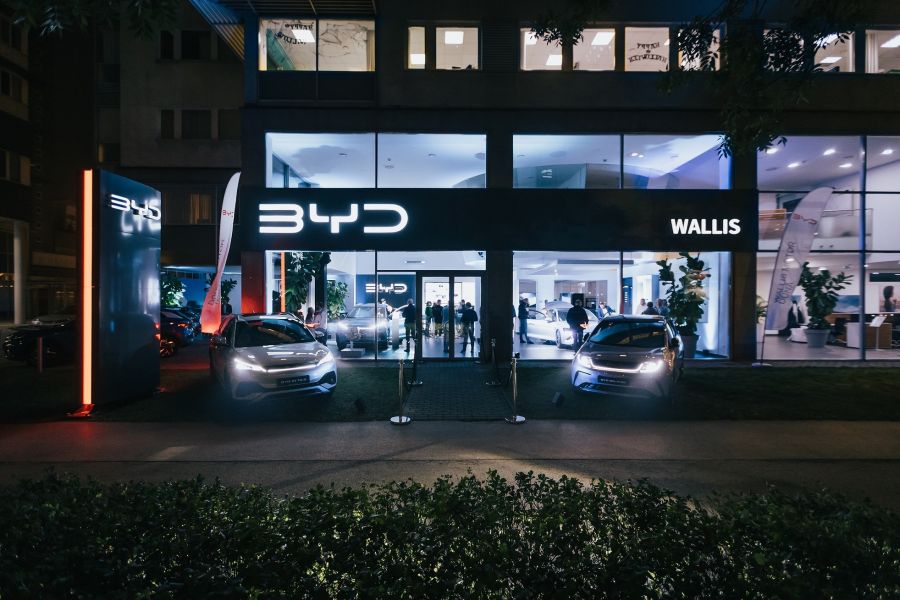 Megnyitotta BYD szalonját a Wallis Motor Duna - Autó & Motor - MOBILITY - byd, byd atto 3, byd dolphin, byd magyarország, byd seal, wallis, wallis motor duna,