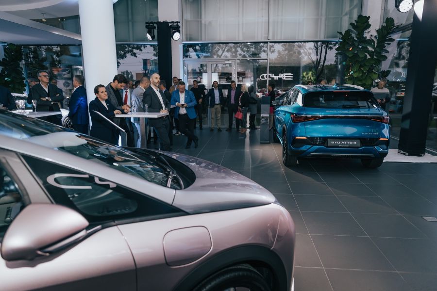 Megnyitotta BYD szalonját a Wallis Motor Duna - Autó & Motor - MOBILITY - byd, byd atto 3, byd dolphin, byd magyarország, byd seal, wallis, wallis motor duna,