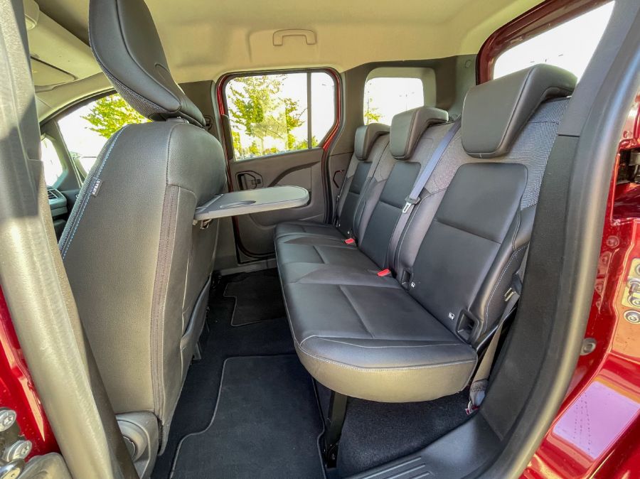 Kicsit másképpen fésülve máris más vagy – Nissan Townstar Combi 1.3 DIG-T - Autó & Motor - MOBILITY - nissan townstar combi 1.3 dig, townstar combi, townstar nissan, townstar teszt, 