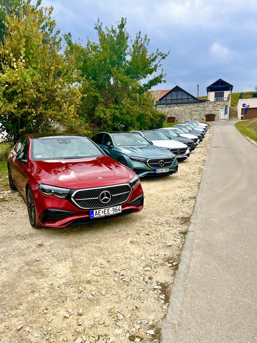 Szemet gyönyörködtető látvány – Mercedes-Benz E osztály bemutató - Autó & Motor - MOBILITY - 2023 Mercedes E, E osztály bemutató, mercedes benz, mercedes benz e osztály, mercedes e bemutató, 