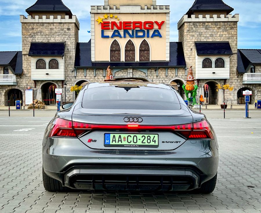 Különleges – Audi RS e-tron GT - Autó & Motor - MOBILITY - 2023 e-tron gt, audi rs e-tron gt teszt, rs e-tron gt, rs e-tron gt teszt, 