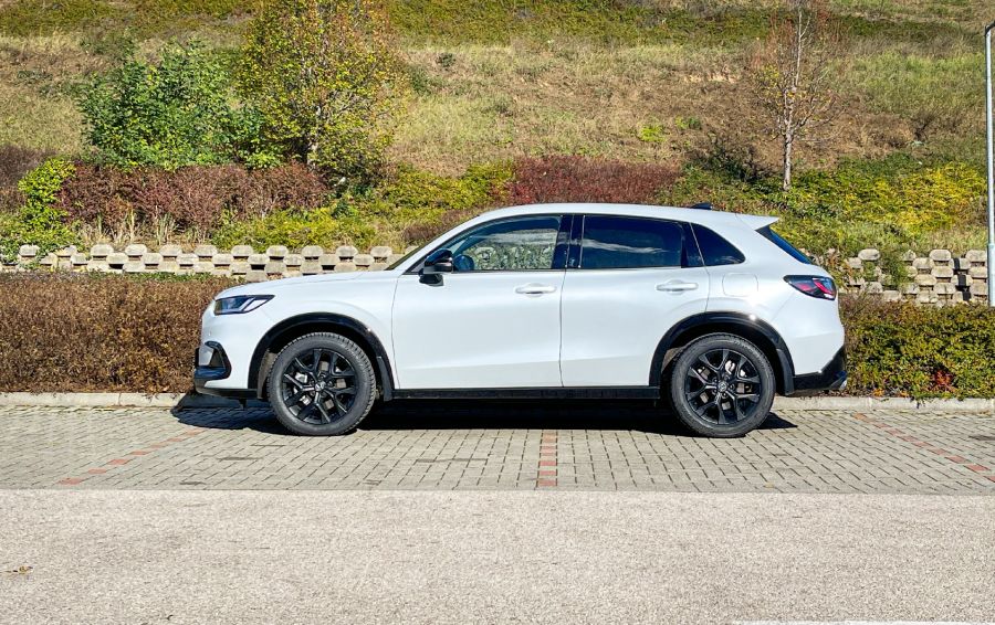 Civic a magasban – Honda ZR-V Sport - Autó & Motor - MOBILITY - 2023 Honda Zr-V sport teszt, zr-v, zr-v 2023, zr-v ehev, zr-v honda, zr-v honda 2023, zr-v sport, zr-v teszt, zrv teszt, 