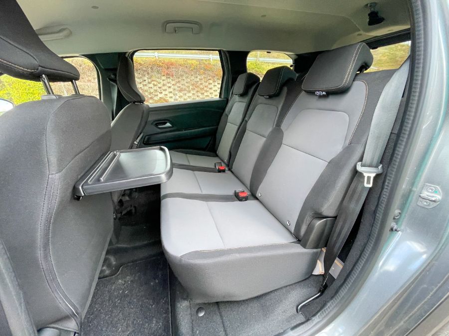 Hihetetlen funkciók – Dacia Jogger Extreme TCe110 - Autó & Motor - MOBILITY - 