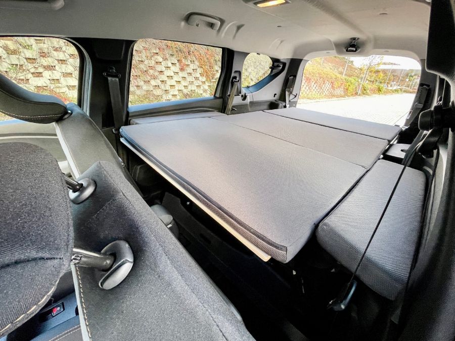 Hihetetlen funkciók – Dacia Jogger Extreme TCe110 - Autó & Motor - MOBILITY - 