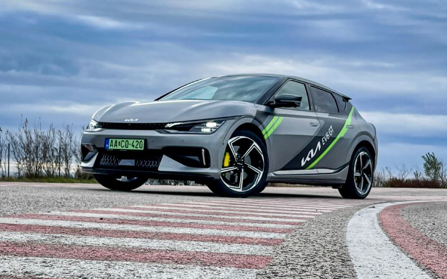 Ne higgy a szemednek – KIA EV6 GT - Autó & Motor - MOBILITY - ev6 gt teszt, KIA ev6 gt teszt, KIA ev6 teszt, 