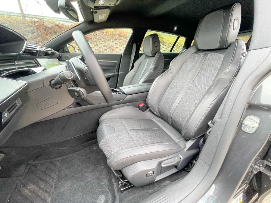 Szemben az árral - Peugeot 508 SW Allure 1,5 BlueHDI 130 - Autó & Motor - MOBILITY - 2023 Peugeot 508 SW 1%2C5 BlueHDI teszt, 508 peugeot, 508 Peugeot 2023, Peugeot 508 SW Allure 1%2C5 dízel teszt, Peugeot 508 teszt, 