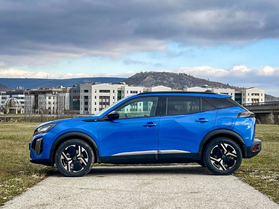 Az év legjobbja franciául – Peugeot e-2008 Allure - Autó & Motor - MOBILITY - Peugeot 2008 elektromos teszt, Peugeot e 2008 teszt Allure, Peugeot e-2008 teszt, Peugeot e2008 teszt, 