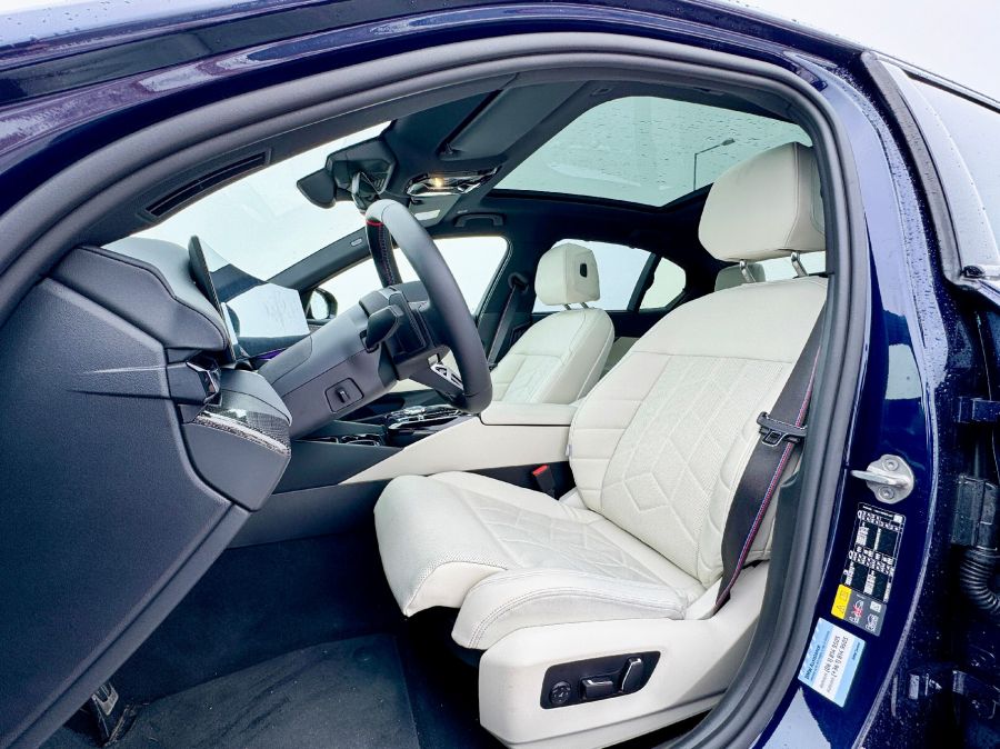 Hetes alá – BMW i5 M60 - Autó & Motor - MOBILITY - BMW i5 M60, bmw i5 M60 teszt, BMW i5 teszt, i5 M60, i5 M60 tesz, 