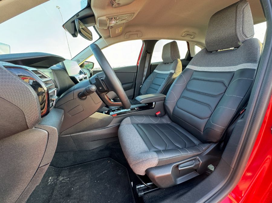 Benzines családi 2023 – Citroën C4 X 1.2 - Autó & Motor - MOBILITY - Citroen C4 X 1%2C2 teszt, Citroen c4 x benzin, Citroen c4 x teszt, 