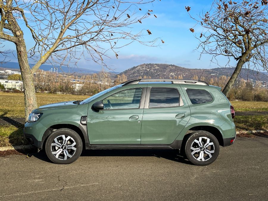 Ár/Érték és Fenntartási költségek – Dacia Duster Blue dCi 115 Journey - Autó & Motor - MOBILITY - 2023 Dacia Duster dízel Journey teszt, Dacia Duster, Dacia Duster Blue dCi 115 Journey teszt, Dacia Duster dízel teszt, 