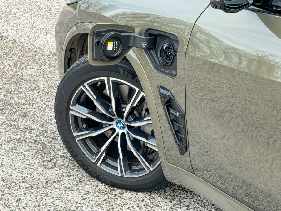 A prémium best seller – BMW X5 xDrive50e - Autó & Motor - MOBILITY - 2023 BMW X5 50e PHEV teszt, bmw x5, bmw x5 phev teszt, BMW X5 xDrive50e, 