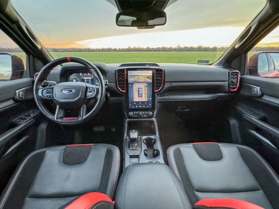 Pickup a csúcson – Ford Ranger Raptor 3.0 Eco Boost - Autó & Motor - MOBILITY - 2023 Ford ranger raptor teszt, 2023 Ranger Raptor 3.0 Eco Boost teszt, Ford Ranger Raptor teszt, raptor teszt, 