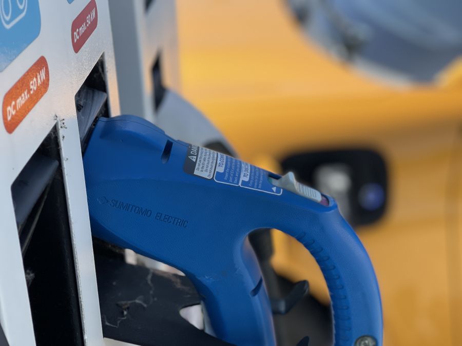 Nyisd ki a szemed és számolj! – Az elektromos autózásról, hogy lehessen min vitatkozni… - Autó & Motor - MOBILITY - e-autó hatótáv, e-auto töltés, eelktromos autó töltés, elektromos autó hatóótávolság, elektromos autó hatótáv, hatótáv para, wltp hatótáv átverés, 