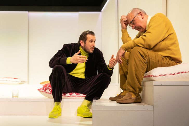 Mi köze a házasságnak a szerelemhez? - Máté Gábor és Grecsó Krisztián közösen a Katona József Színházban -  -  - abúziv viselkedés, abúzus, Grecsó Krisztián, Greta Thunberg, Katona József Színház, Máté Gábor, színházi kritika, társadalom, Tíz eszkimó, 