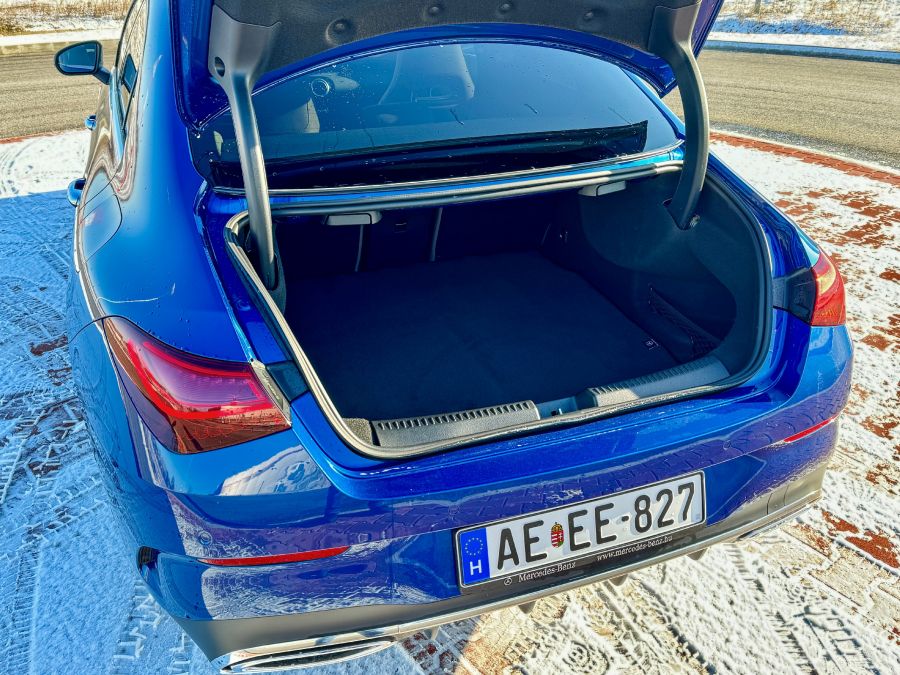 A legszebb magyar – Mercedes Benz CLA 220 4Matic Coupé - Autó & Motor - MOBILITY - mercedes cla, Mercedes CLA 220 4Matic teszt, Mercedes CLA 220 teszt, mercedes-Benz CLA 220 4Matic coupé teszt, mercedes-benz cla-class, 
