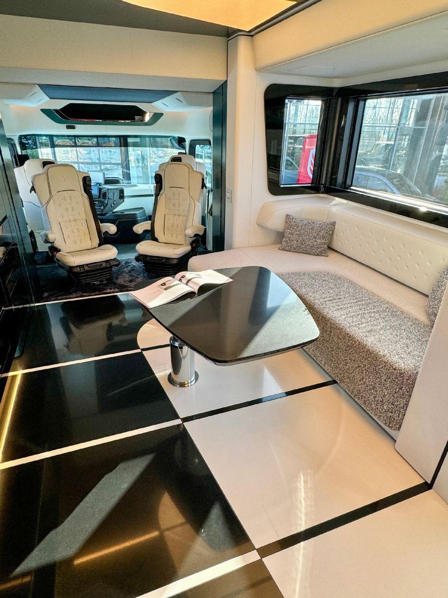 Szárazföldi jachtozás - Dembell-élmény - Autó & Motor - MOBILITY - dembell, dembell hungary kft, dembell lakóbusz, Szárazföldi jachtozás, 