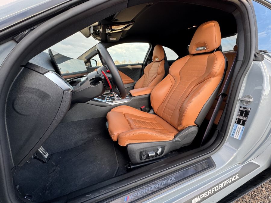 A fiatalság széruma – BMW M2 Performance - Autó & Motor - MOBILITY - 2023 BMW M2, 2023 BMW M2 Performance teszt, BMW M2, BMW M2 teszt, 