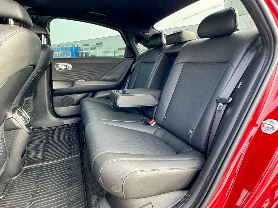 Újrapixelezve – Hyundai Ioniq 6 Executive Edition - Autó & Motor - MOBILITY - Hundai Ioniq 6 Executive teszt, hundai ioniq 6 teszt, hyundai ioniq 6, ioniq 6, ioniq 6 teszt, 