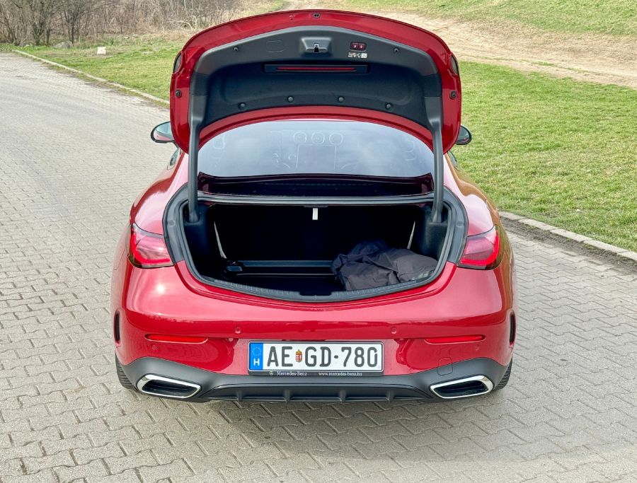 Szépség és elegancia = siker – Mercedes-Benz CLE Coupé 300 4Matic - Autó & Motor - MOBILITY - CLE Coupé  teszt, cle coupé 300 4Matic teszt, Mercedes cle coupé teszt, Mercedes-Benz CLE Coupé 300 teszt, 