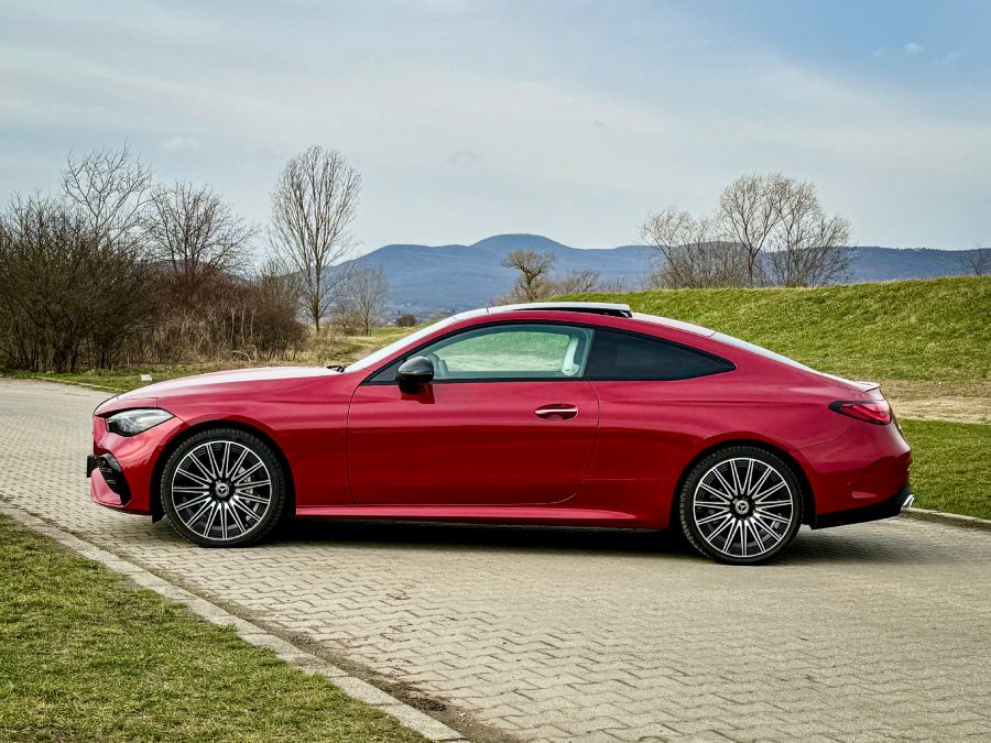 Szépség és elegancia = siker – Mercedes-Benz CLE Coupé 300 4Matic - Autó & Motor - MOBILITY - CLE Coupé  teszt, cle coupé 300 4Matic teszt, Mercedes cle coupé teszt, Mercedes-Benz CLE Coupé 300 teszt, 
