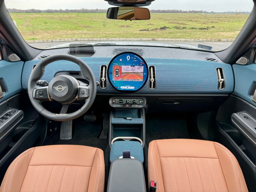Magasan, boldogan, megújultan – Mini Countryman C Favoured Trim - Autó & Motor - MOBILITY - 2024 Countryman, 2024 mini countryman teszt, countryman 2024, countryman teszt, Mini Countryman benzin teszt, Mini Countryman C Favoured Trim teszt, 