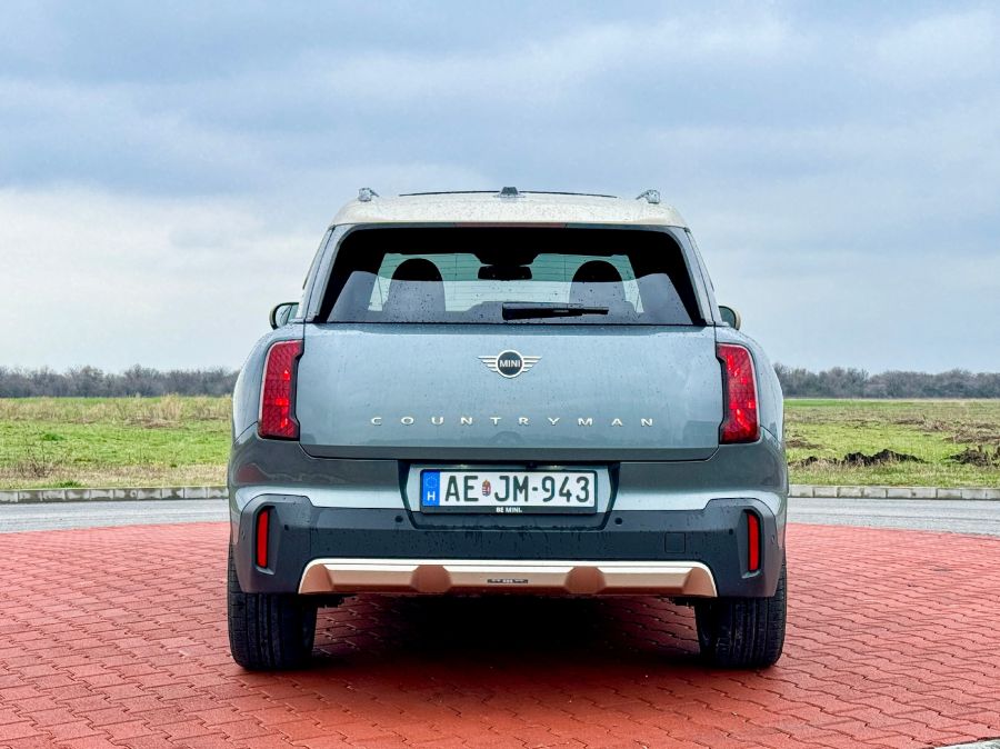 Magasan, boldogan, megújultan – Mini Countryman C Favoured Trim - Autó & Motor - MOBILITY - 2024 Countryman, 2024 mini countryman teszt, countryman 2024, countryman teszt, Mini Countryman benzin teszt, Mini Countryman C Favoured Trim teszt, 