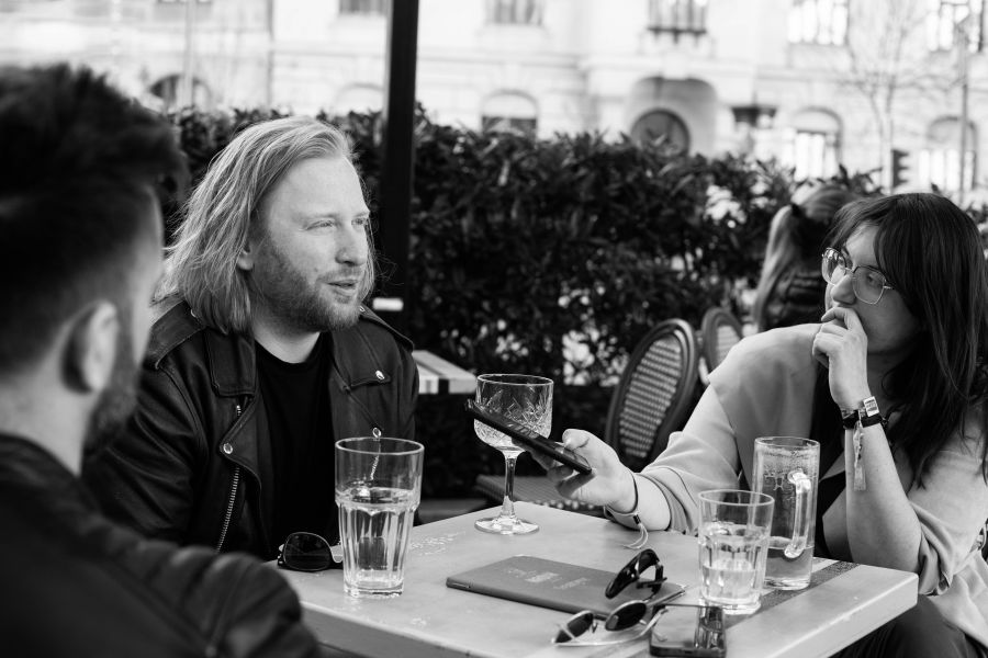 PREMIER! A minőség mértékegysége az őszinteség - nálunk mutatja be első szólódalát Bodor Áron - Interjúk -  - Bodor Áron, csendesebbik részem, Dobosi Gergő, Esti Kornél, Festy anita, festy in style, interjú, klippremier, rohonczi anita, zeneipar,