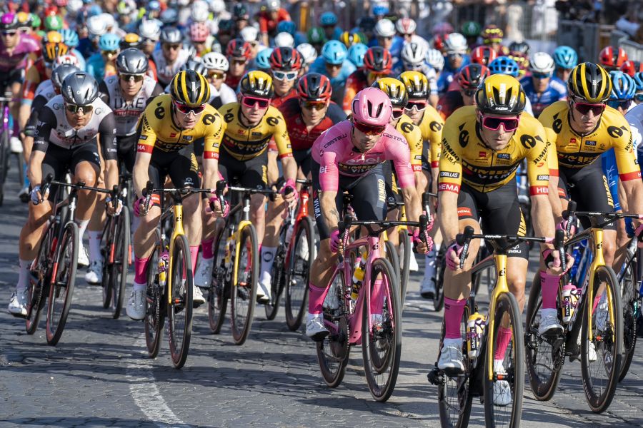 A GIRO D'ITALIA-VAL LÁTVÁNYOS KERÉKPÁROS NYARAT INDÍT AZ EUROSPORT - STYLENEWS -  - eurosport, giro d italia 2024, kerékpár, 