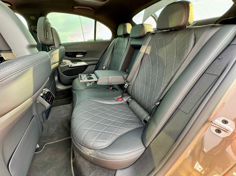 Álló csillag az autógyártásban – Mercedes-Benz E 220 D Exclusive - MOBILITY -  - 2024 Mercedes E  220d teszt, Mercedes E 220d  Exclusive teszt, Mercedes-Benz E osztály limuzin teszt, 