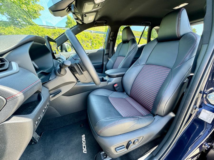 Az érett gyümölcs a legízletesebb – Sukuki Across 2,5l PHEV E-4WD - Autó & Motor - MOBILITY - Suzuki Across PHEV teszt, Suzuki Across plug-in hybrid teszt, Suzuki Across teszt, 