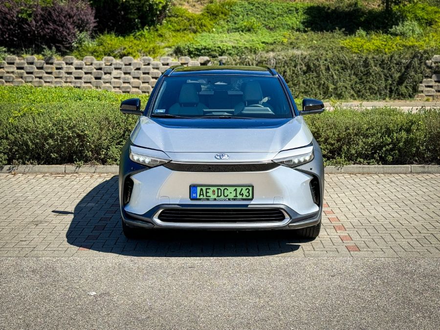 MZ/X azaz Üzenet a jövőből – Toyota BZ4X - Autó & Motor - MOBILITY - BZ4X teszt, Elektromos Toyota teszt, Toyota BZ4X teszt,