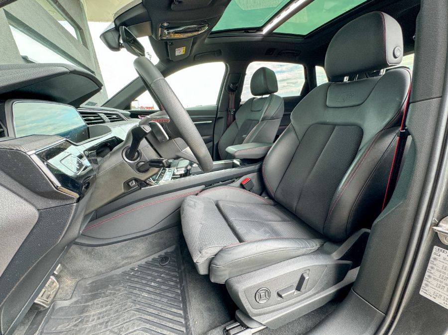 Vajon ez a technológia csúcsa? – Audi Q8 Sportback e-tron 55 - Autó & Motor - MOBILITY - Audi Q8 e-tron, Audi Q8 Sportback e-tron 55 teszt, Q8 e-tron utánfutó teszt, 