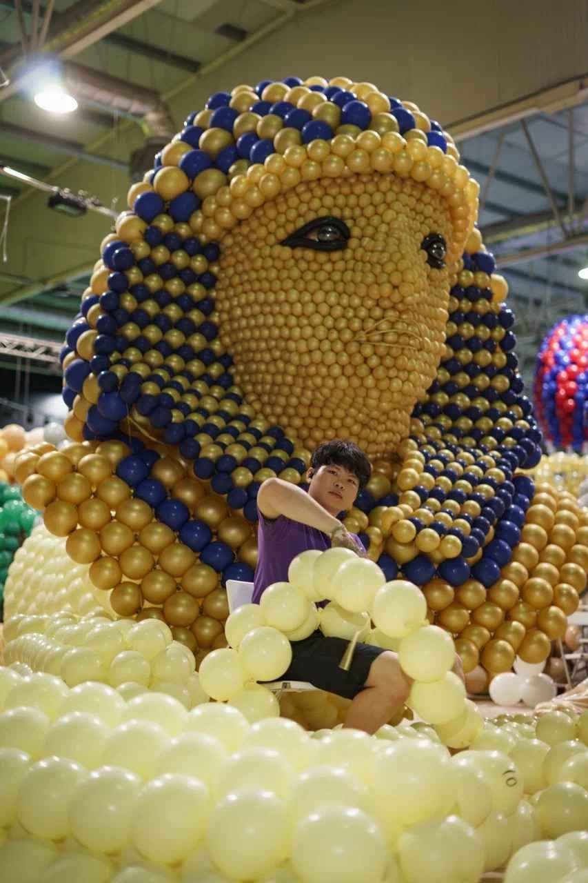 Ilyet még nem láttunk! Lufivilágot építettek és elhozták Budapestre - STYLENEWS -  - 