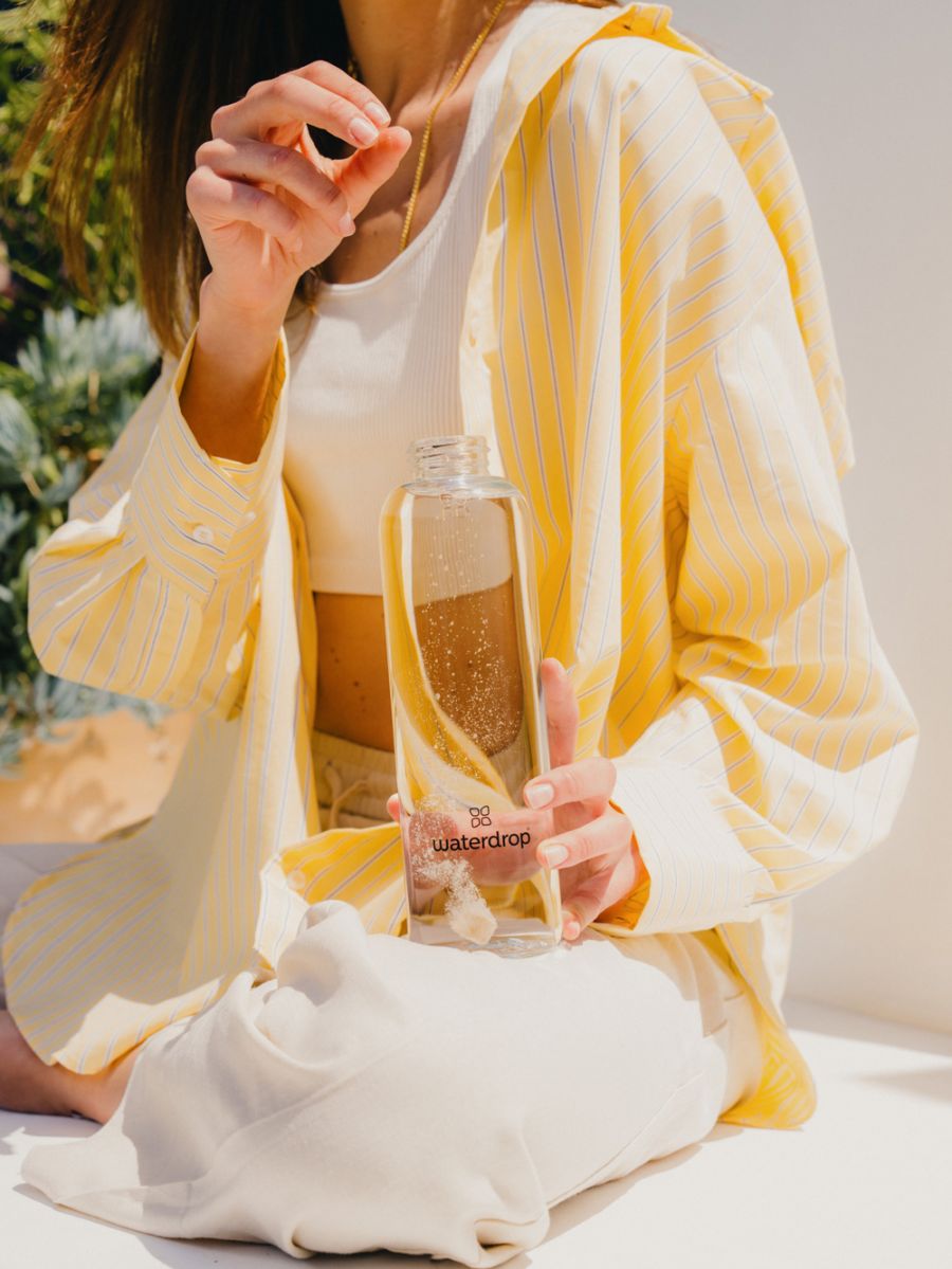 Varázsolj jeges teát minden pohárba Megérkezett az új ICE TEA Raspberry italkocka valódi fekete teával - Gasztronómia -  - ICE TEA, Raspberry italkocka, 