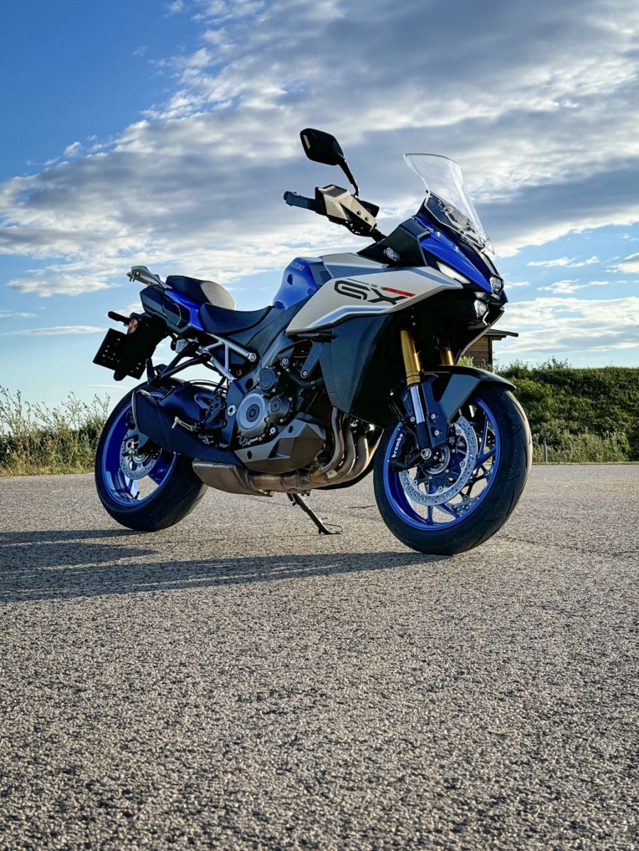 Talán a legjobb Suzuki motor – Suzuki GSX-S1000GX - Autó & Motor - MOBILITY - gsx-s1000s, Suzuki GSX-S1000GX teszt, 