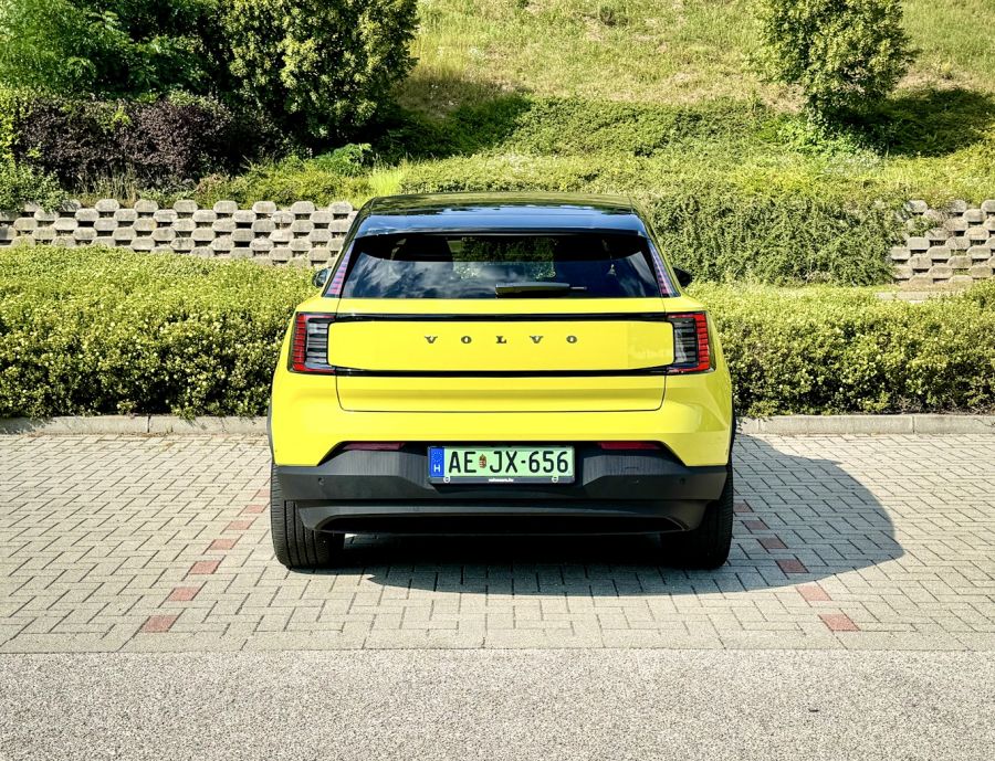 Identitás válság – Volvo EX30 Single Motor Extended Range Ultra - Autó & Motor - MOBILITY - volvo ex30, Volvo EX30 single motor extended range Ultra teszt, Volvo Ex30 teszt, 