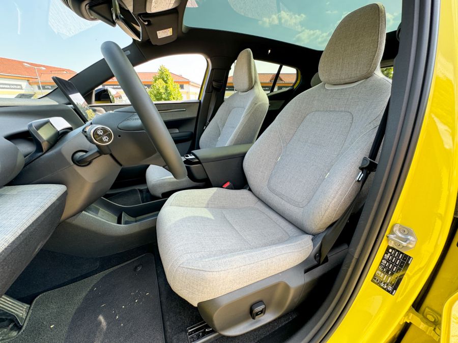 Identitás válság – Volvo EX30 Single Motor Extended Range Ultra - Autó & Motor - MOBILITY - volvo ex30, Volvo EX30 single motor extended range Ultra teszt, Volvo Ex30 teszt, 