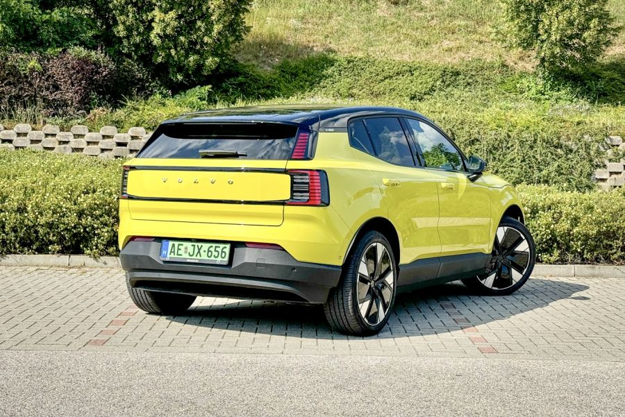 Identitás válság – Volvo EX30 Single Motor Extended Range Ultra - Autó & Motor - MOBILITY - volvo ex30, Volvo EX30 single motor extended range Ultra teszt, Volvo Ex30 teszt, 