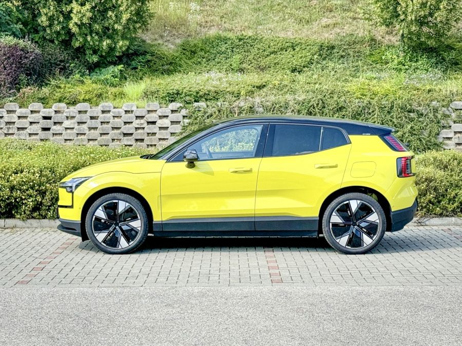 Identitás válság – Volvo EX30 Single Motor Extended Range Ultra - Autó & Motor - MOBILITY - volvo ex30, Volvo EX30 single motor extended range Ultra teszt, Volvo Ex30 teszt, 
