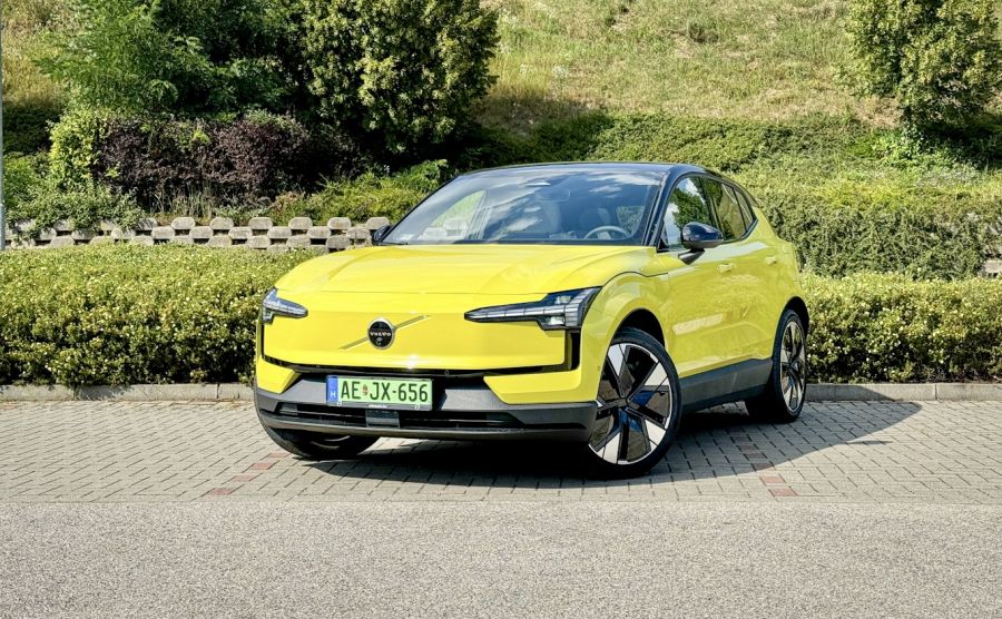 Identitás válság – Volvo EX30 Single Motor Extended Range Ultra - Autó & Motor - MOBILITY - volvo ex30, Volvo EX30 single motor extended range Ultra teszt, Volvo Ex30 teszt, 