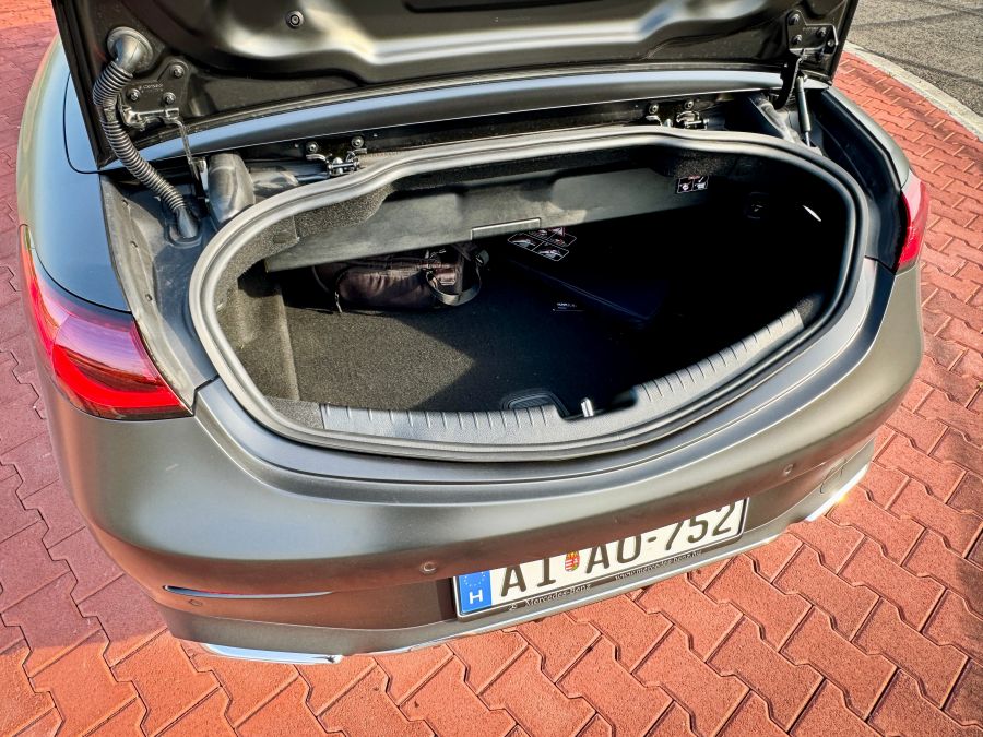 Az élet királya – Mercedes-Benz CLE 4Matic 450 Cabriolet - Autó & Motor - MOBILITY - cle cabriolet teszt, mercedes cle cabriolet teszt, mercedes-benz cle 4matic 450 cabriolet teszt,