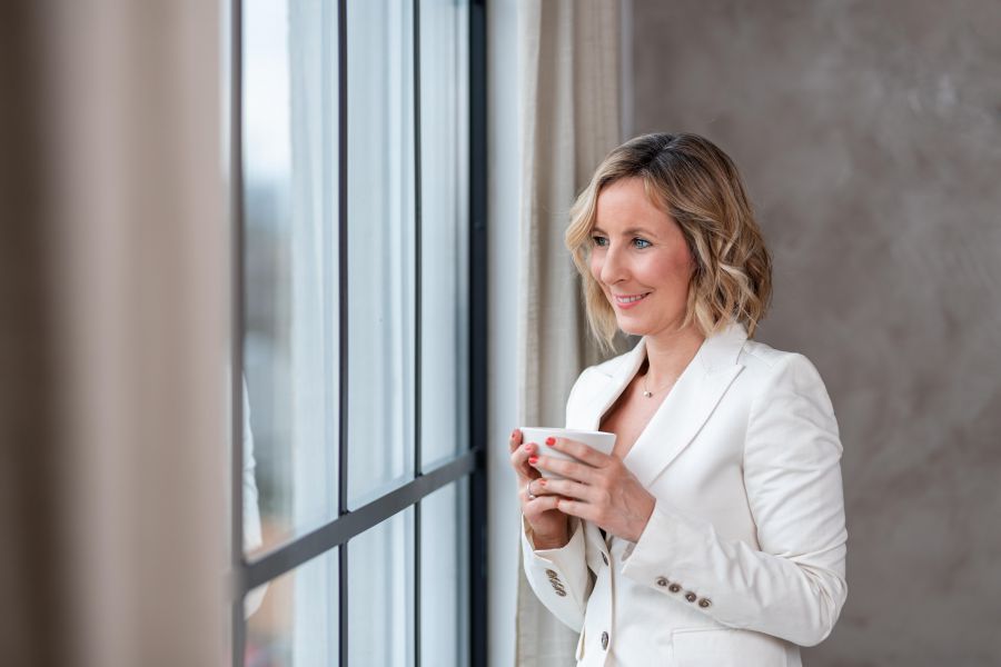 „Kávézzunk együtt” – Interjú Fűri Brigittával - STYLELIFE - Interjúk - Fűri Brigitta, Indra.hu, Karrier tanácsadás, Kávézzunk együtt,