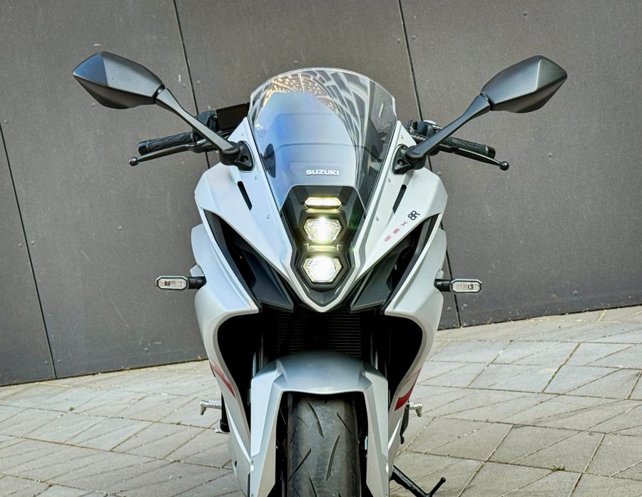 Sportköntös – Suzuki GSX-8R - Autó & Motor - MOBILITY - 2024 suzuki gsx-8r, gsx 8r, gsx-8r teszt, suzuki gsx-8r teszt,