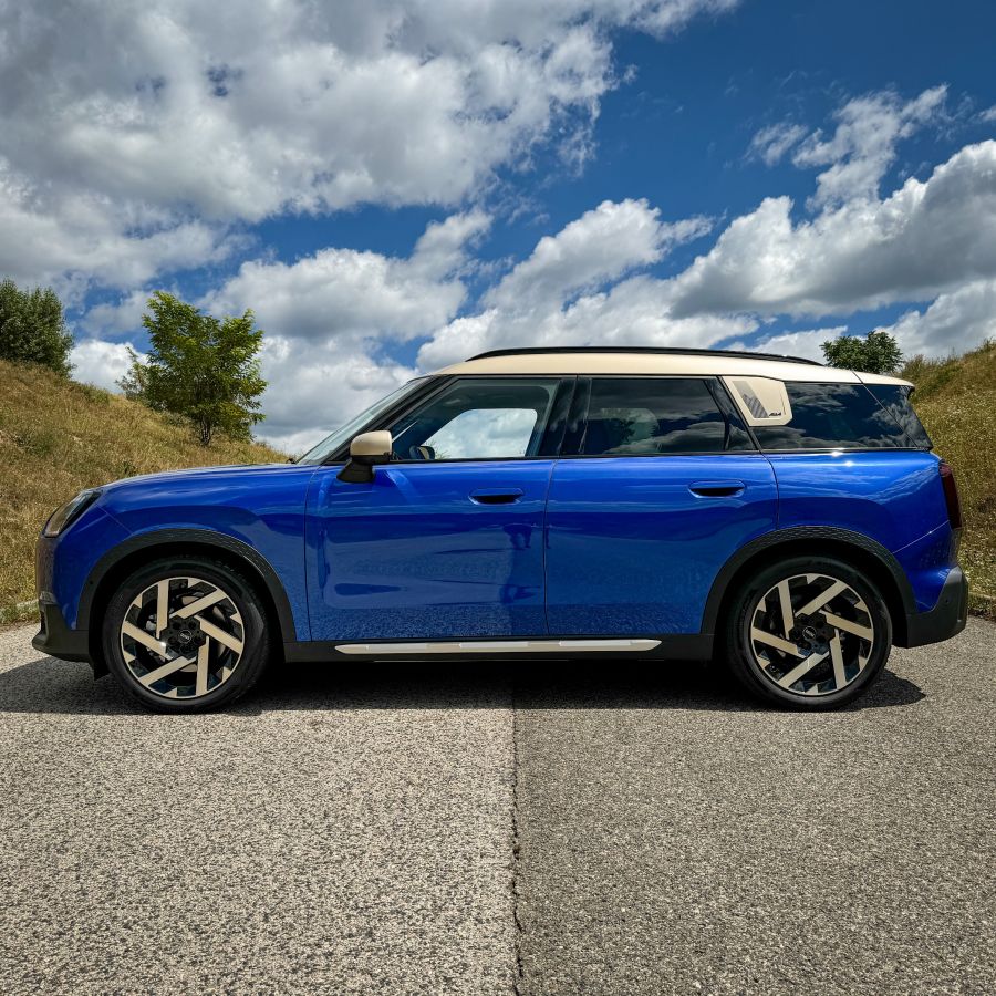 SUV, vidám és elektromos – Mini Countryman SE All4 - Autó & Motor - MOBILITY - 2024 Mini countryman SE All4 teszt, countryman 2024, countryman e, countryman electric, countryman elektromos teszt, countryman teszt, Mni countryman SE teszt, 