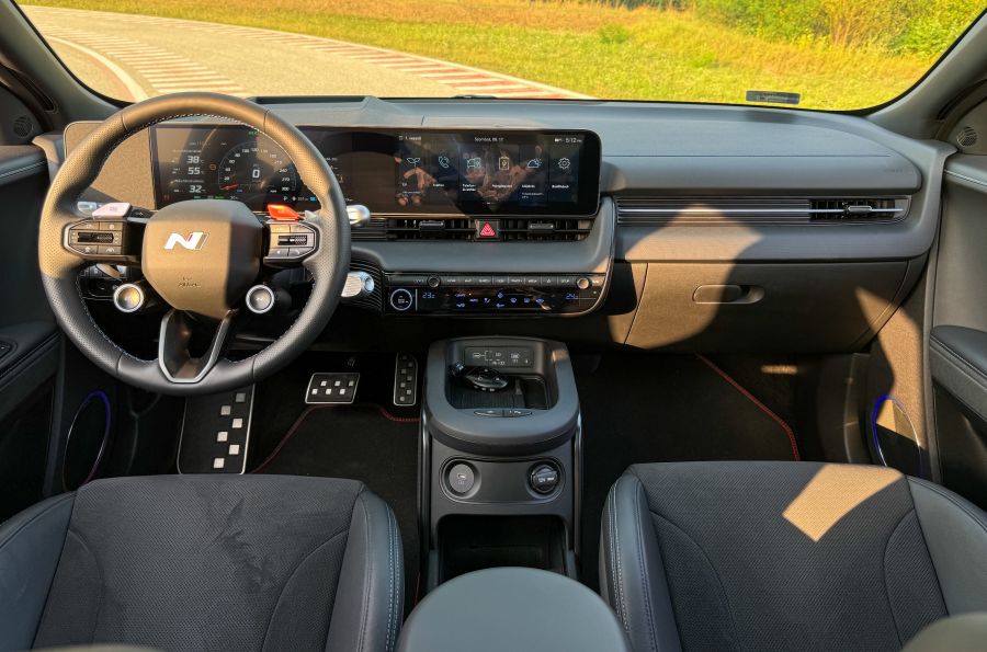 Gyorsabban, gyorsabban, gyorsabban – Hyundai Ioniq 5 N - Autó & Motor - MOBILITY - hyundai ioniq 5, hyundai Ioniq 5N t, ioniq 5, ioniq 5n, ioniq 5N teszt,