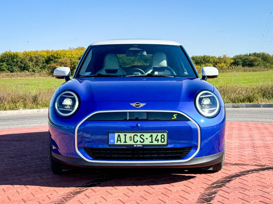 Az elektromos kicsi – Mini Cooper SE - Autó & Motor - MOBILITY - 2024 Mini Cooper SE teszt, 2024 Mini elektromos, Mini Cooper elektromos teszt, Mini Cooper SE teszt,