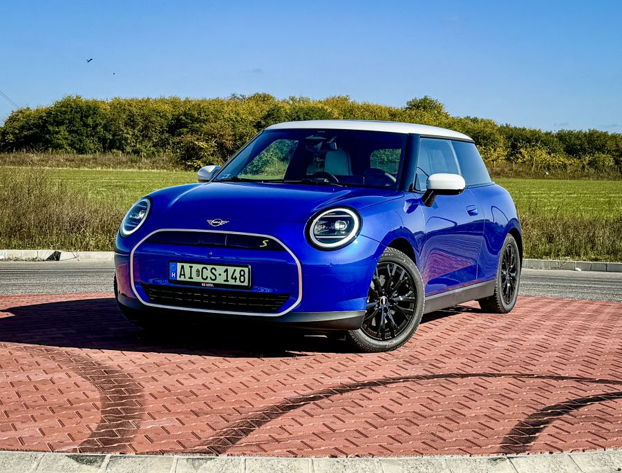 Az elektromos kicsi – Mini Cooper SE - Autó & Motor - MOBILITY - 2024 Mini Cooper SE teszt, 2024 Mini elektromos, Mini Cooper elektromos teszt, Mini Cooper SE teszt,